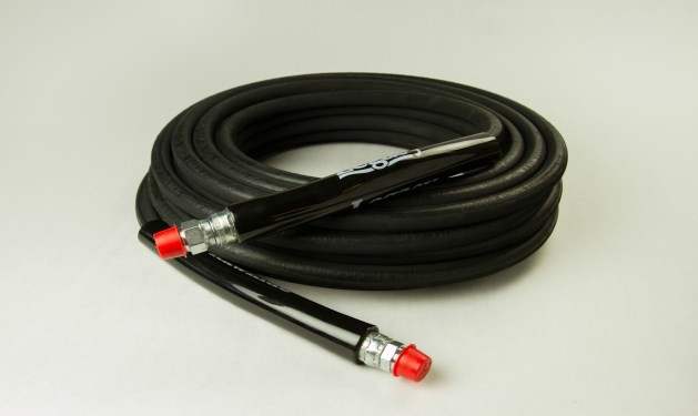 Max Temp: 25 1-Wire PressurePro AHS295 Pressure Washer Hose 3/8 x 200' w/Quick Connect Max Pressure: 4200 PSI Commercial Grade Vinyl Bend Restrictors Non-Marking Inc Assembled in The USA 